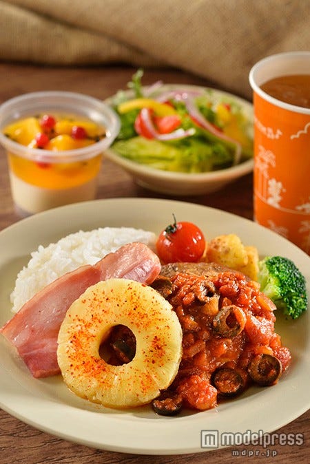 「ユカタン・ベースキャンプ・グリル」スペシャルセット¥1580/TDS(C)Disney