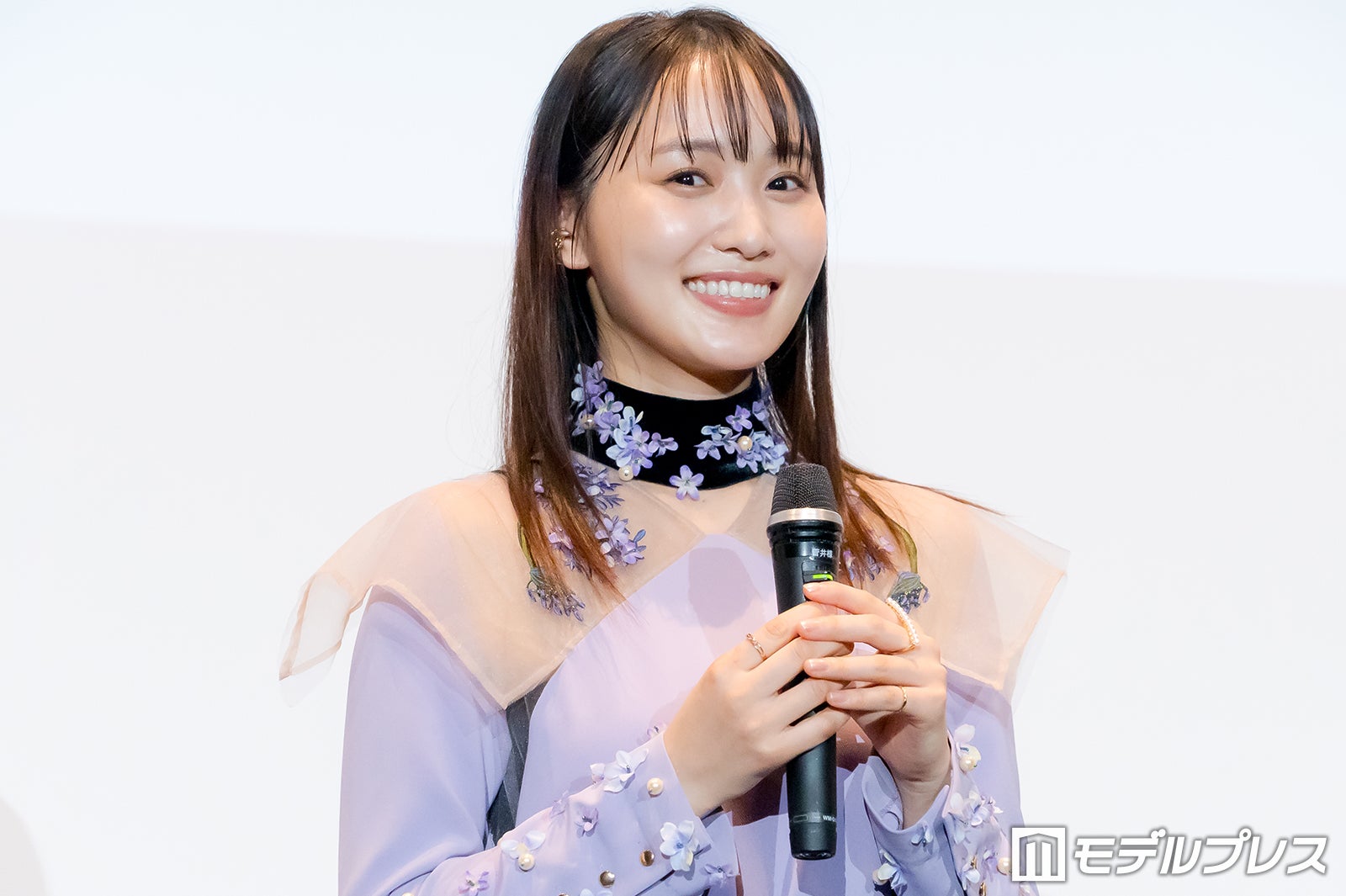 菅井友香（C）モデルプレス