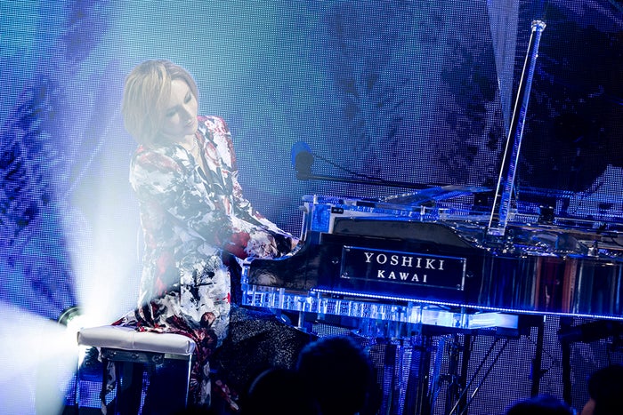 3度目の手術を控えるYOSHIKI、痛み堪えディナーショー13公演完走 涙で思い語る「僕たちには生かされている使命がある」