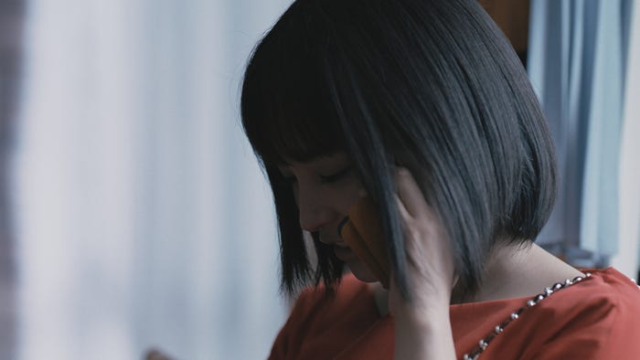 広瀬すず出演新CM「恋よりセンイ。」篇より/提供画像