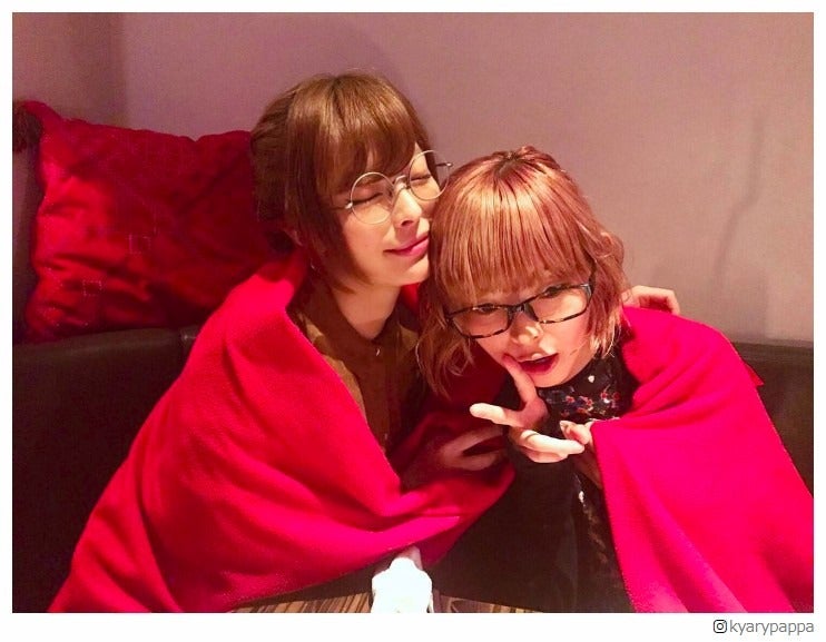 きゃりー＆最上もが、密着2ショットに「似てる」「双子みたい」と注目集まる