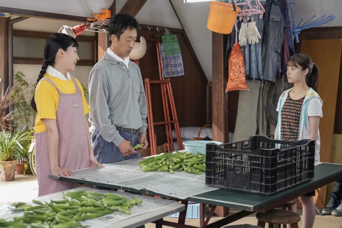 麻生久美子、北村有起哉、橋本環奈「おむすび」第35話(C)NHK