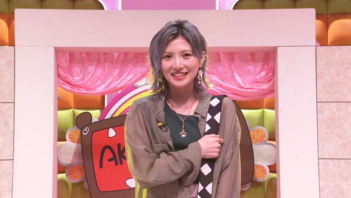 岡田奈々 (C)日本テレビ