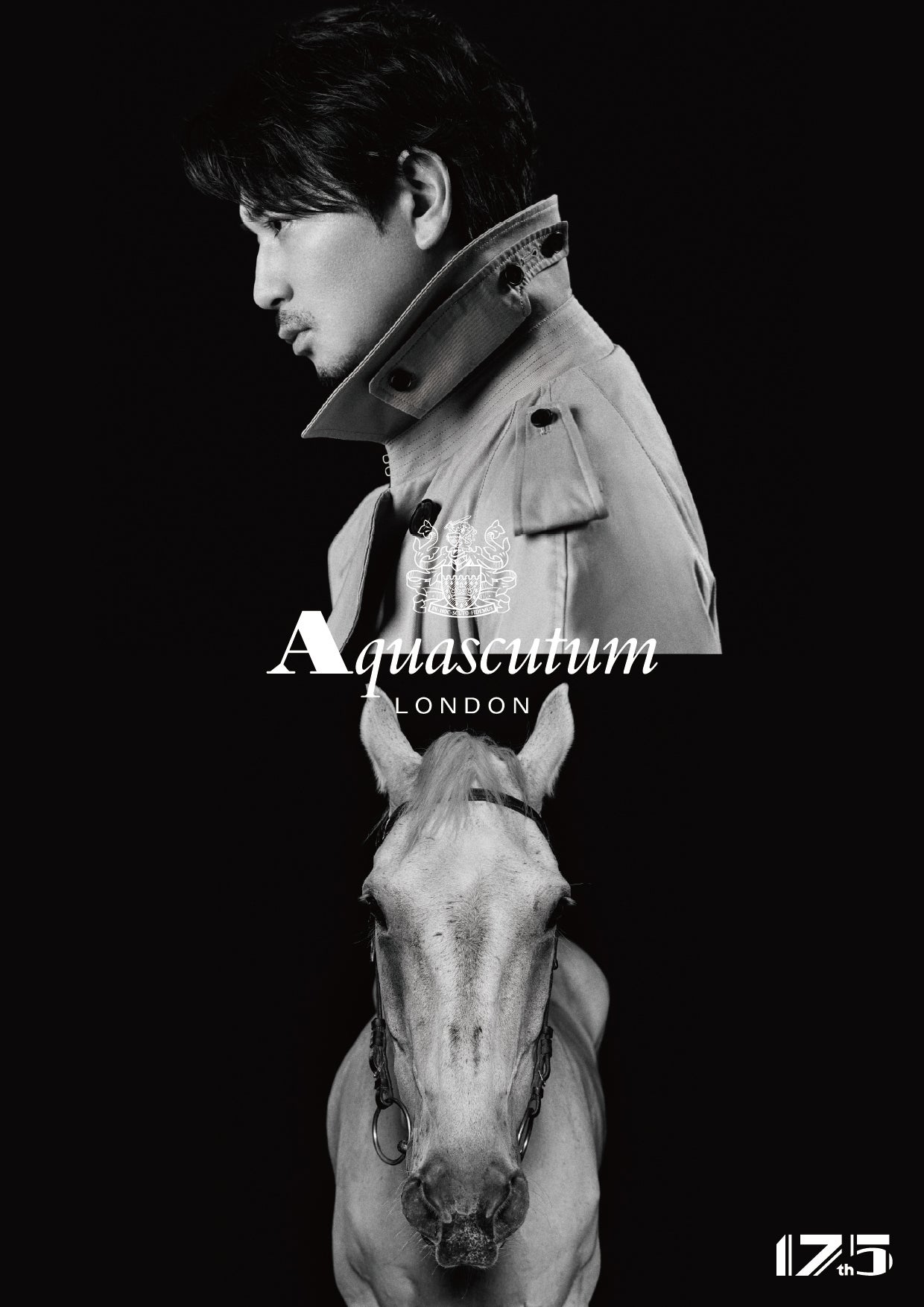 松本潤「Aquascutum」トレンチコートアンバサダー グラフィック（提供写真）