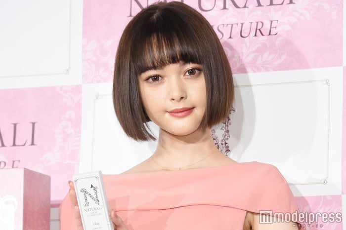 玉城ティナ 熱愛発覚 理想の男性 結婚観を語る モデルプレス 玉城ティナ 熱愛発覚 理想の男性 結婚観を語る モデルプレス