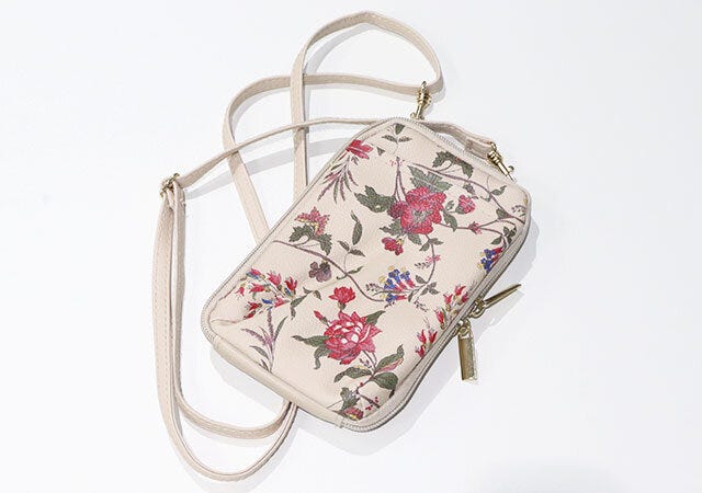 ムック本　ムック　付録　人気　おすすめ　オススメ　宝島社　宝島　レビュー　便利　優秀　当たり　最高　2023　ローラ