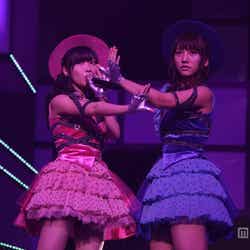 指原莉乃、高城亜樹(C)AKS