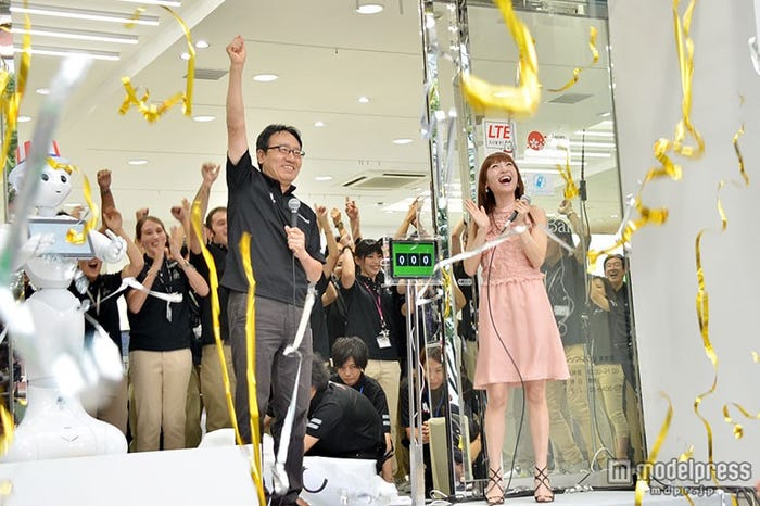 ソフトバンクのセレモニーの様子