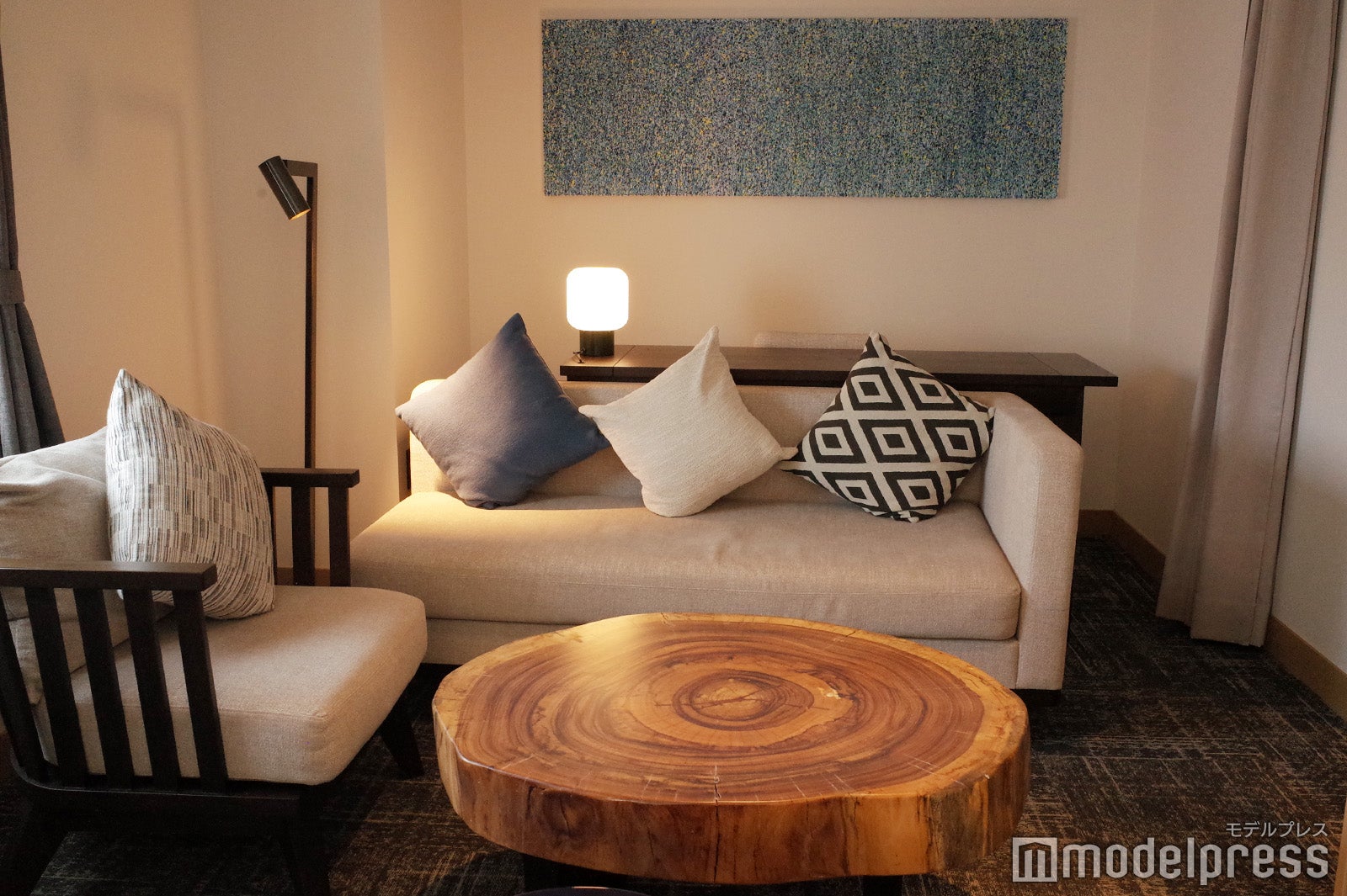 ノゾホテル（C）モデルプレス