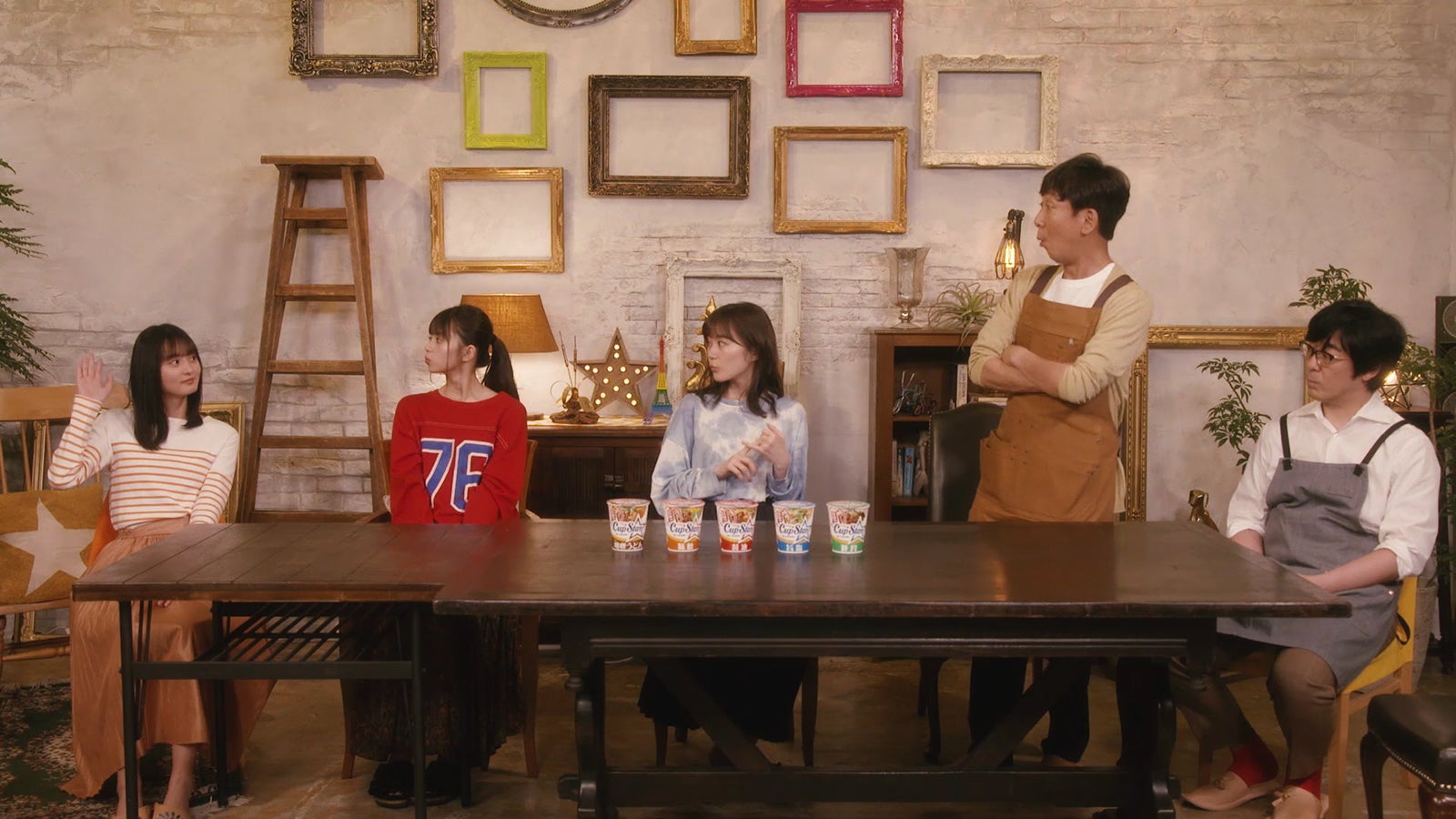 遠藤さくら、齋藤飛鳥、生田絵梨花、東京03（提供写真）（C）乃木坂46LLC