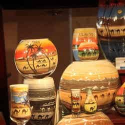 ラクダモチーフが中東ならではの雑貨類/写真提供:ドバイ政府観光・商務局