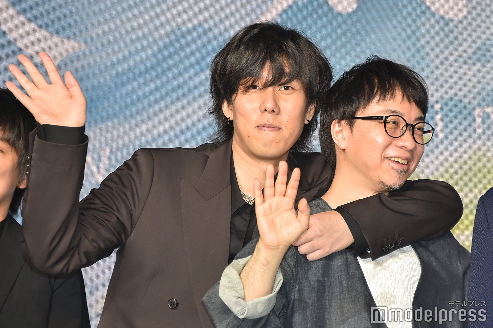 野田洋次郎、新海誠監督 （C）モデルプレス