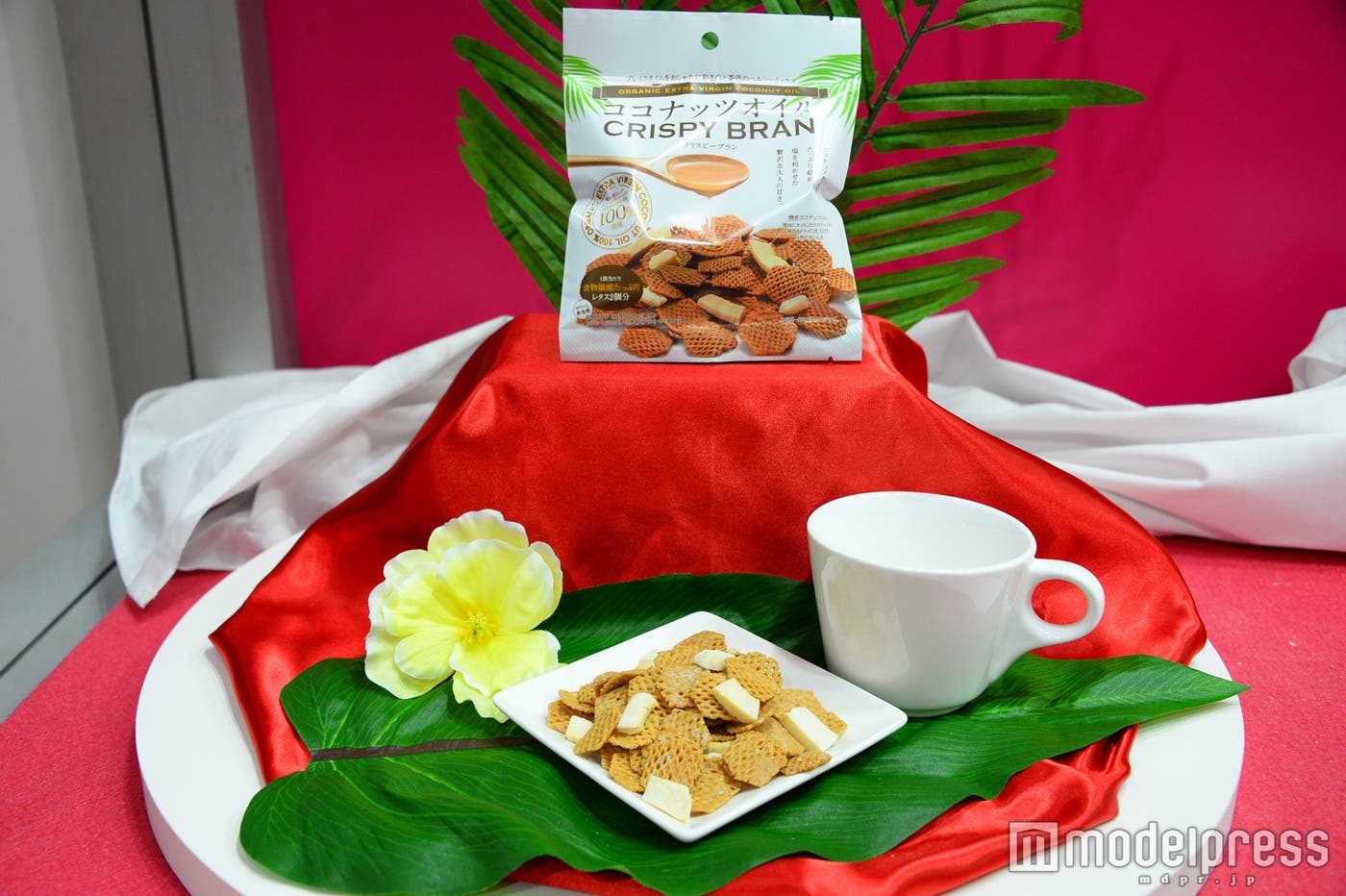 「ココナッツオイル CRISPY BRAN(クリスピーブラン)」(阿部幸製菓株式会社)(C)モデルプレス