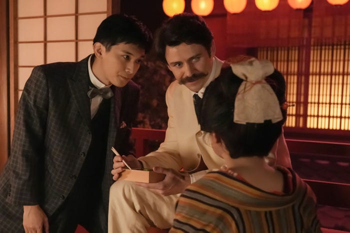 吉沢亮、トミー・バストウ「ばけばけ」第27話(C)NHK