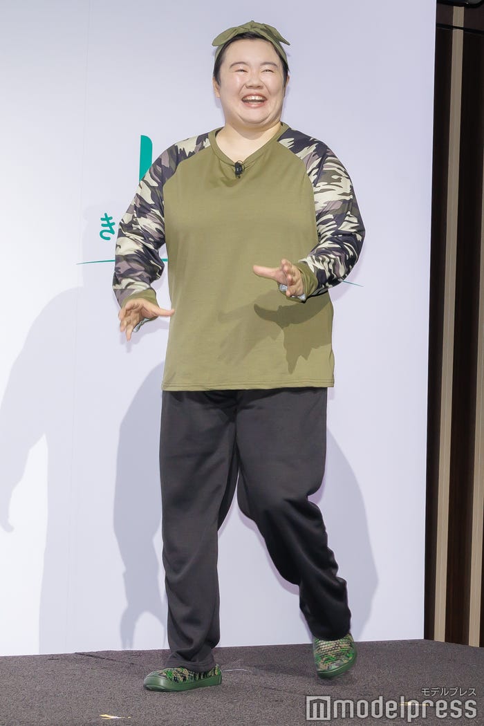 やす子(C)モデルプレス