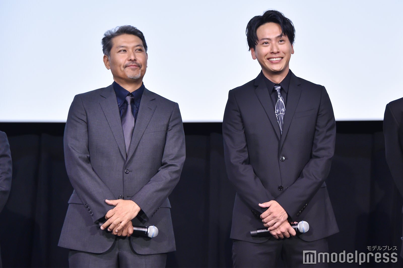 岸本司監督、山下健二郎 （C）モデルプレス