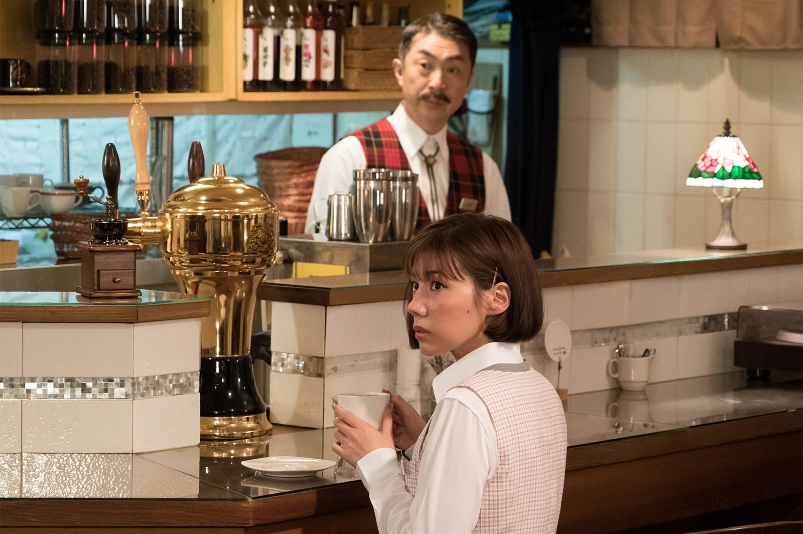 仲里依紗／『ホリデイラブ番外編～10年前の2人・高森夫妻編～』 より（提供画像）