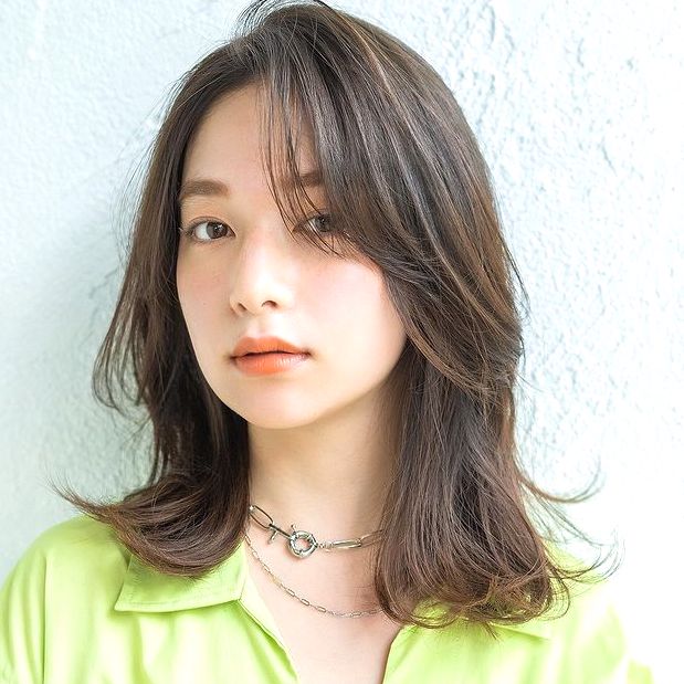 アンニュイな雰囲気になれるハイレイヤーって 大人のおしゃれが叶うヘアカタログ モデルプレス アンニュイな雰囲気になれるハイレイヤーって 大人のおしゃれが叶うヘアカタログ モデルプレス