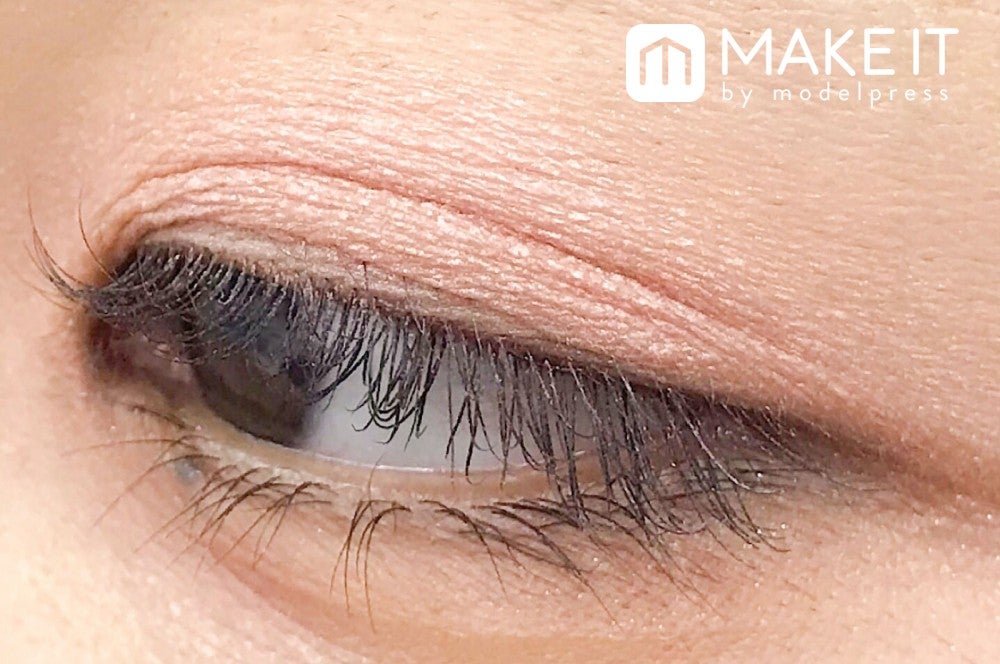 ADDICTION／ザ アイシャドウ／140 Faded Love 使用 (C)メイクイット