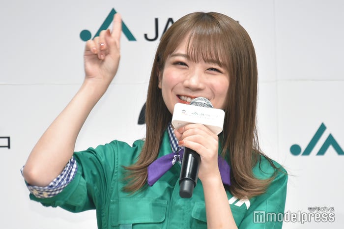 秋元真夏(C)モデルプレス