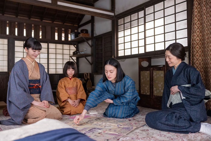 見上愛、英茉、上坂樹里、内田慈「風、薫る」第84話(C)NHK