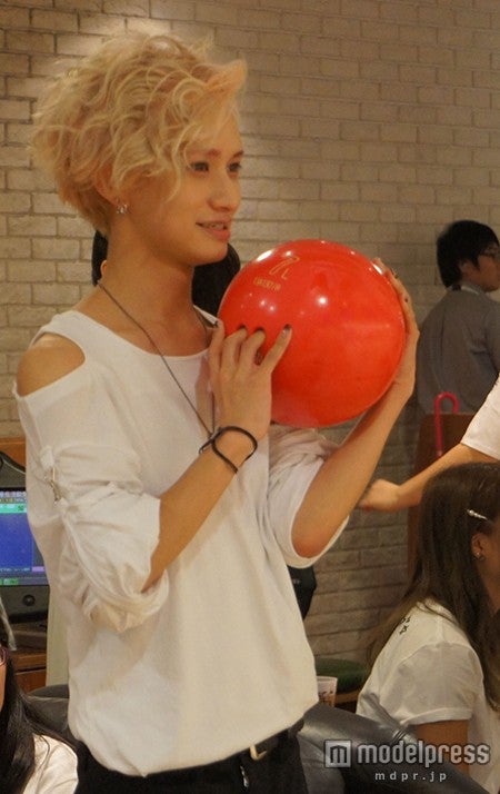 とまんらイケメン演劇集団、ファンとボウリング大会で白熱バトル