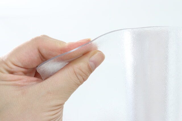 フロアマット(半透明、45cm×90cm) 厚み フロアマット(半透明、45cm×90cm) 厚み