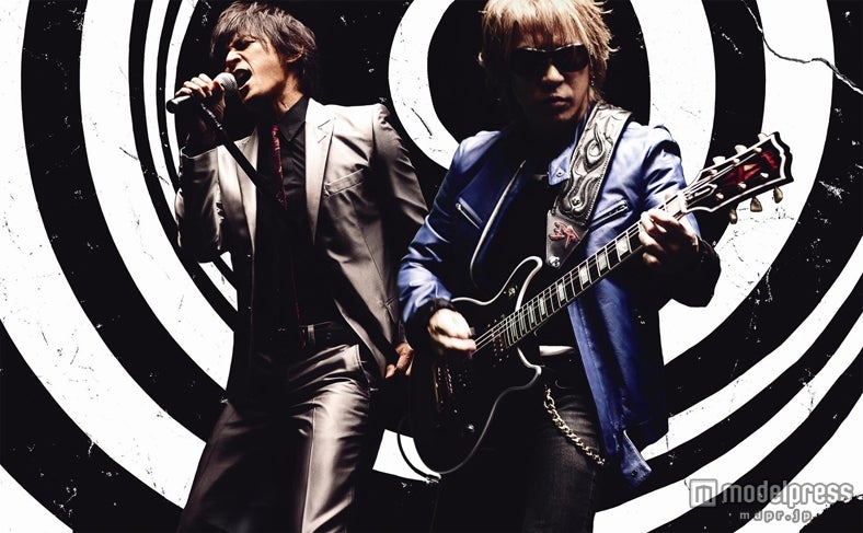 キム・ヒョンジュンセカンドシングル「HEAT」に詞曲提供したB'z