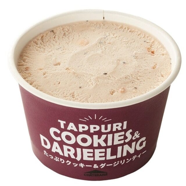シャトレーゼ たっぷりクッキー&ダージリンティー4個入 シャトレーゼのたっぷりクッキー&ダージリンティー4個入のパッケージ