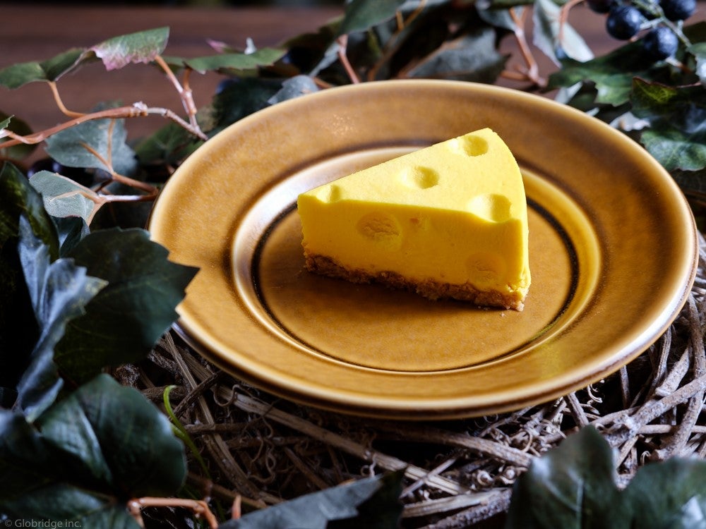 チーズ×チーズ×チーズ  ケーキ／画像提供：株式会社Globridge