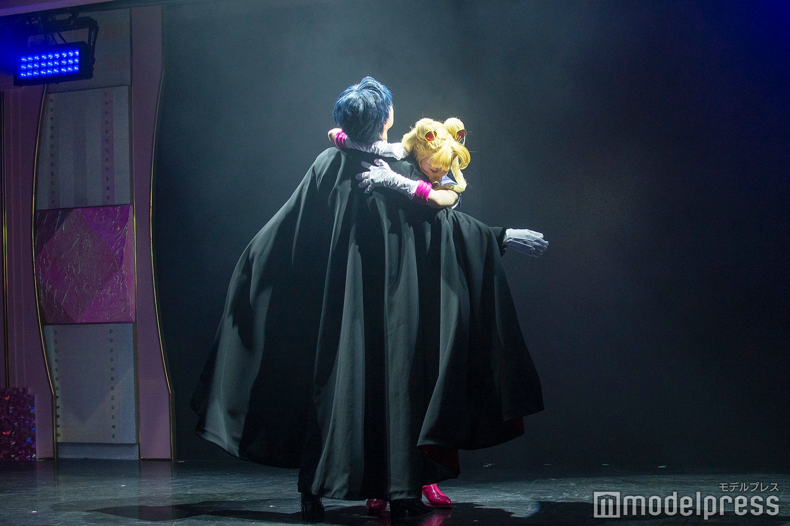 ショーの様子（C）モデルプレス