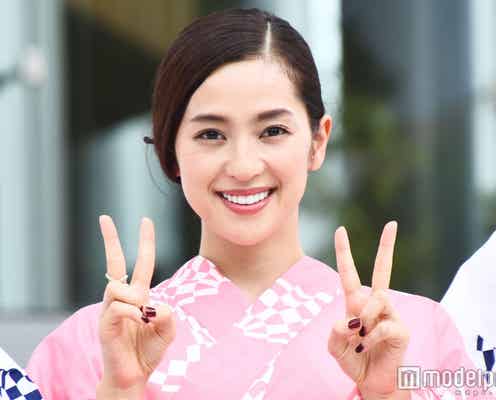 中村アン、ピンク浴衣で「東京五輪音頭」披露 選手たちもムード盛り上げる