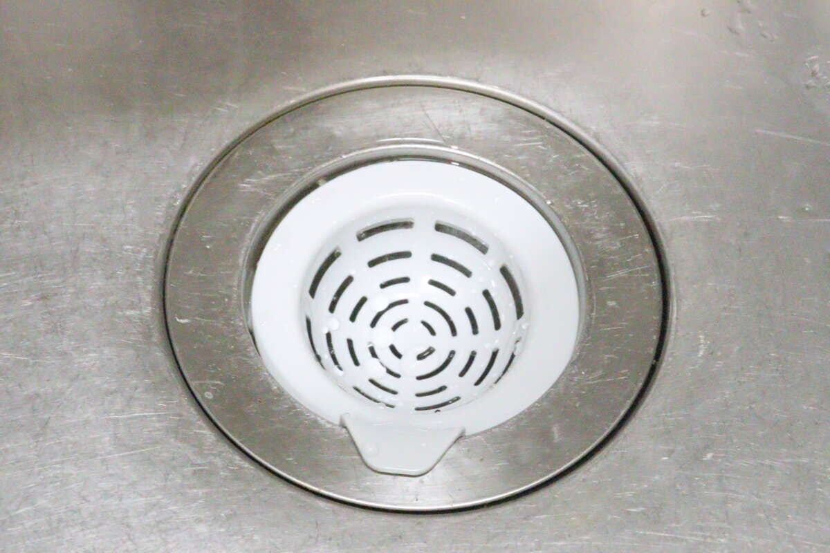 サッと捨てられるゴミフィルター（80mm）　使用例