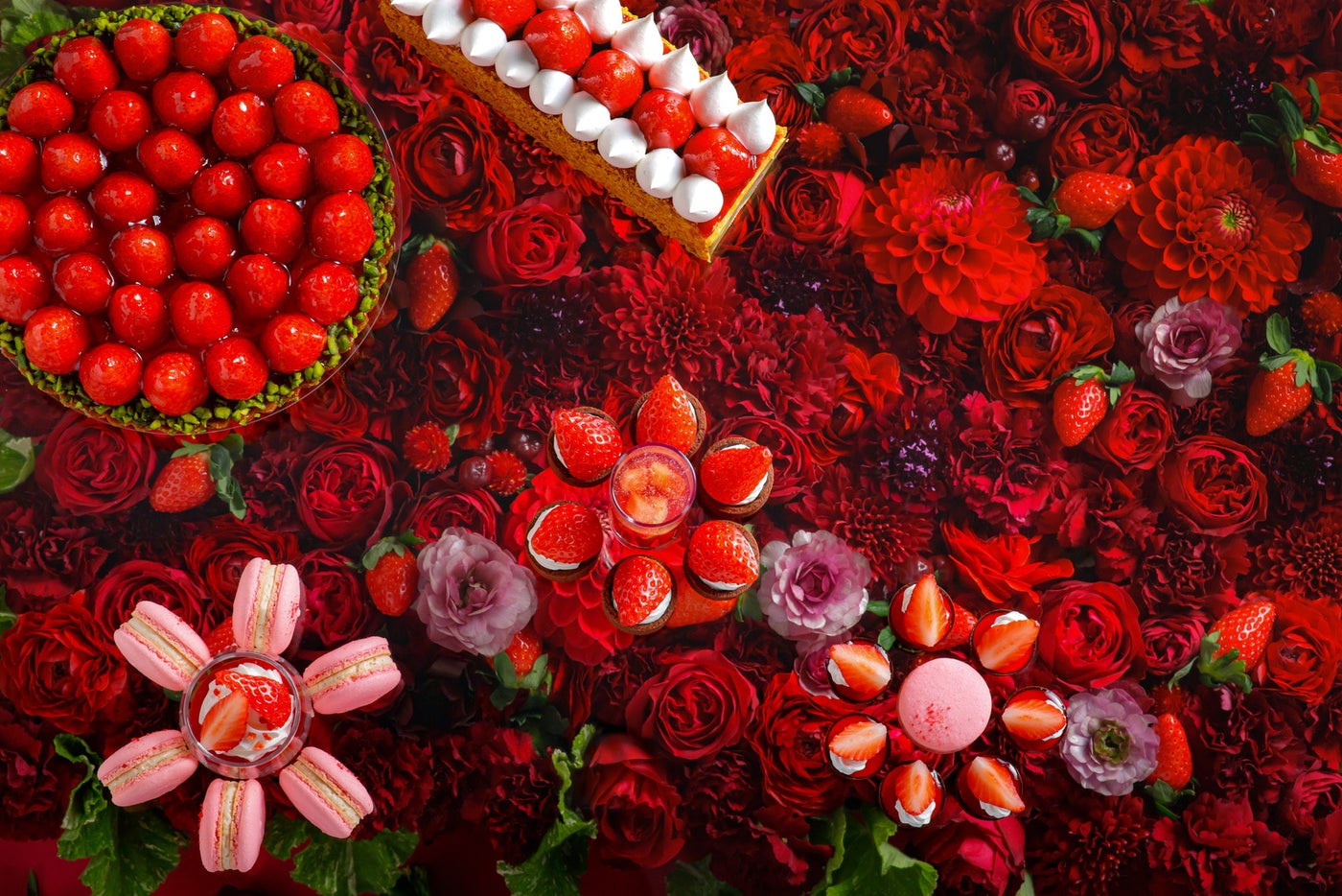 スーパースイーツビュッフェ2026 ～ホテルでいちご狩り～（提供写真）