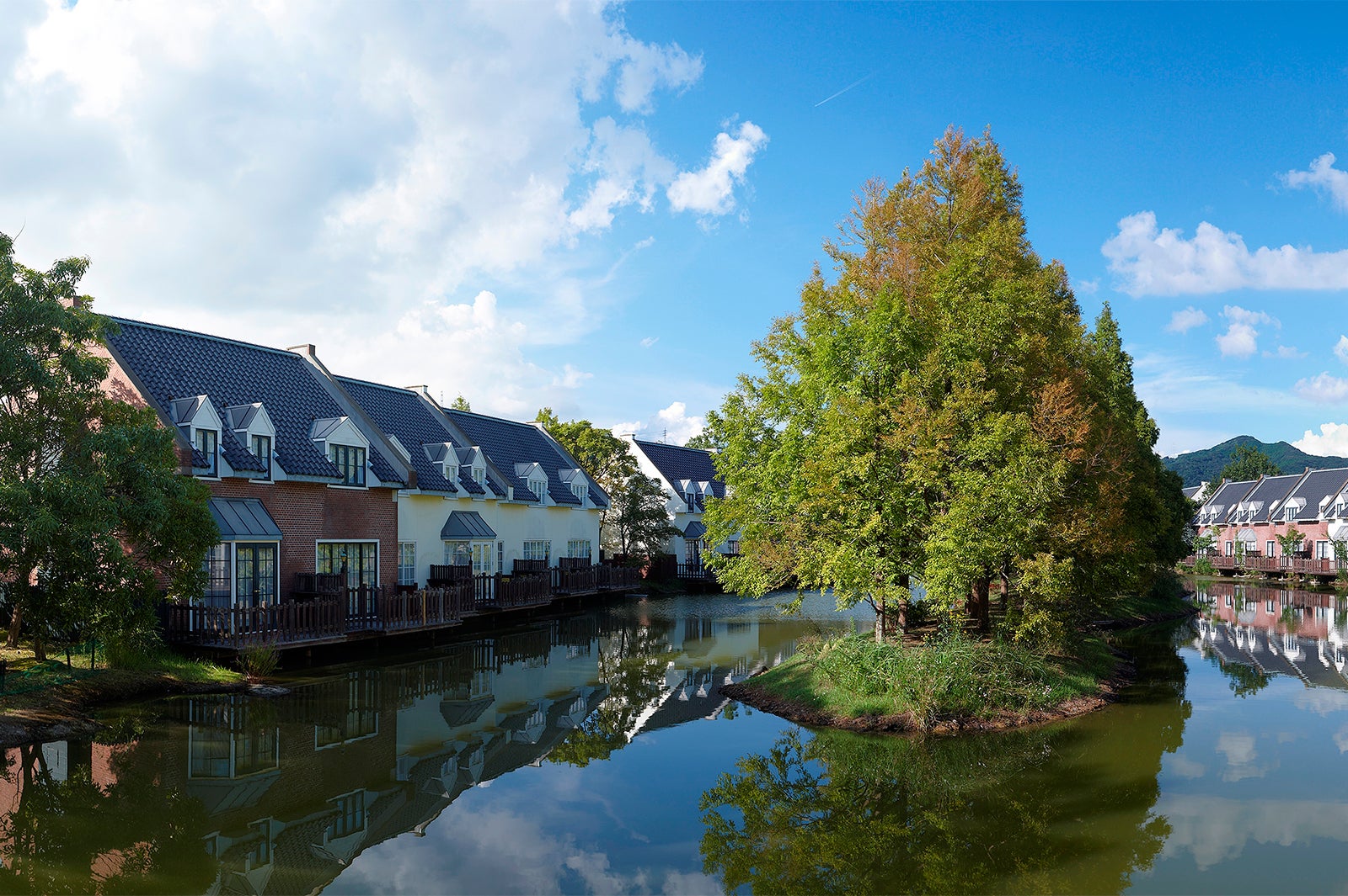 フォレストヴィラ（C）ハウステンボス／J-18109