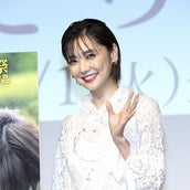 仲野太賀 潤平 と芳根京子 奈津美 に別れの危機 芸人をやめた後の潤平を どう受け止めれば コントが始まる モデルプレス 仲野太賀 潤平 と芳根京子 奈津美 に別れの危機 芸人をやめた後の潤平を どう受け止めれば コントが始まる モデルプレス