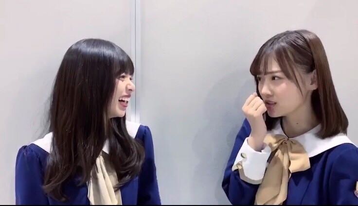 齋藤飛鳥、山下美月に餌付け（提供写真）