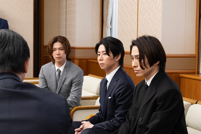 神宮寺勇太、北山宏光、三宅健(提供画像)