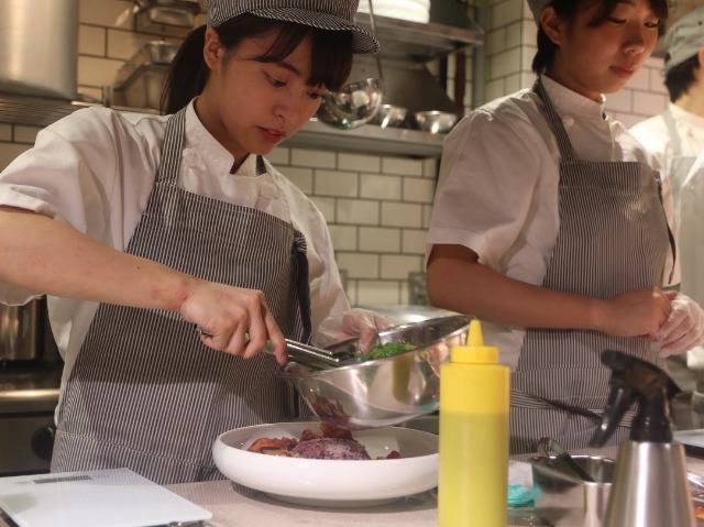 column_5134e704adfd0210a69c741ad8e24308.