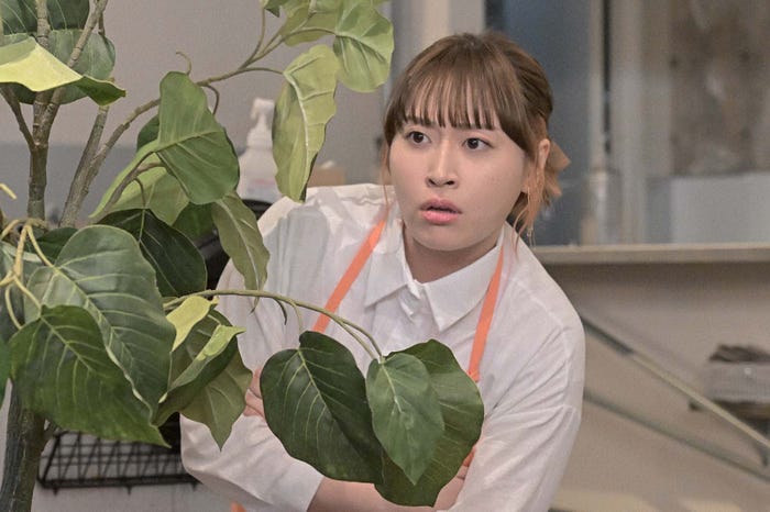 丸山礼「くるり~誰が私と恋をした?~」第3話より(C)TBS