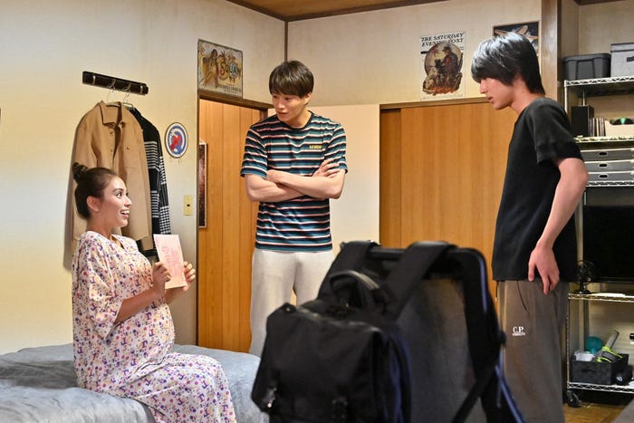 滝沢カレン、鈴木伸之、中川大志/「G線上のあなたと私」第2話より(C)TBS
