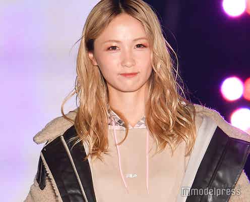 Dream Ami、夫・テラハ半さんのオフショット公開 結婚5周年でメッセージつづる「最愛の人」