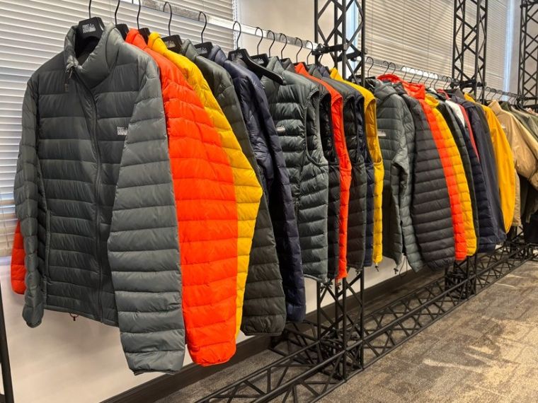 水甚「ファーストダウンUSA」26年秋冬 手に取りやすい軽量ダウン、エントリー商品を強化