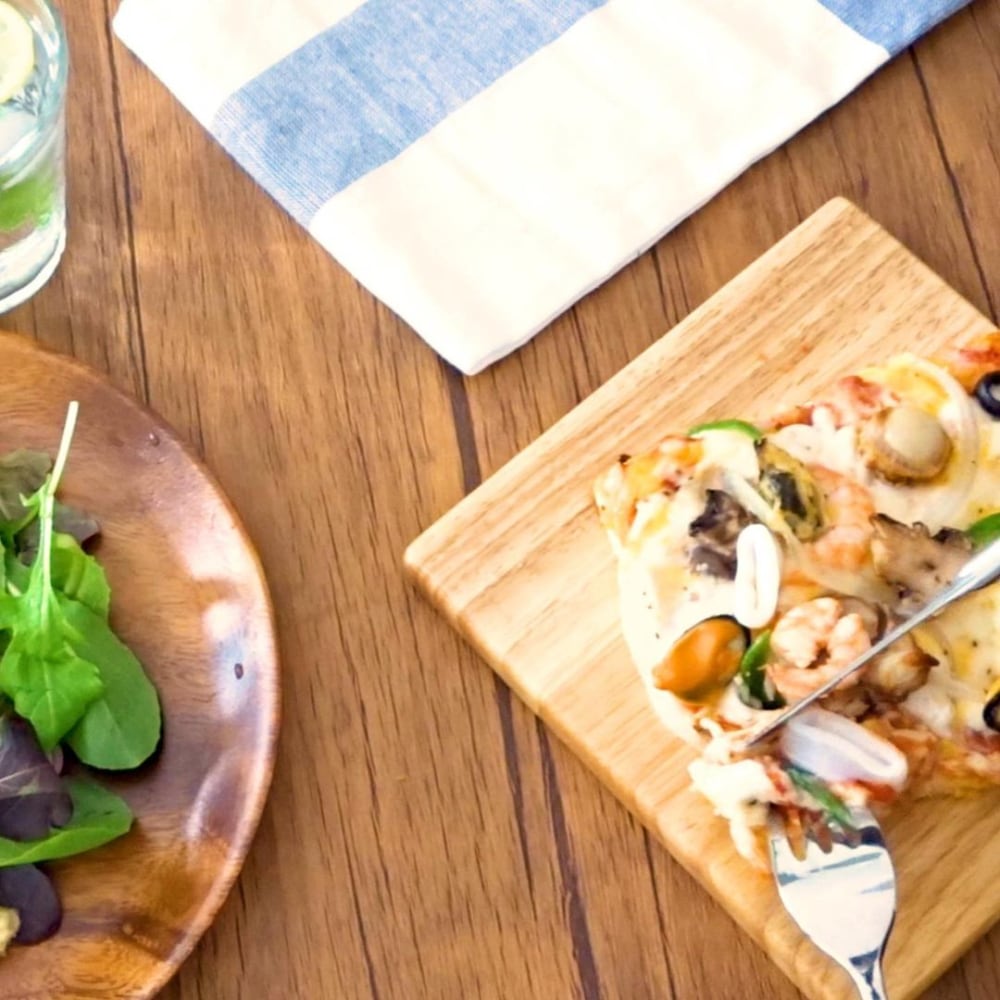 コストコ「丸形ピザシーフード」