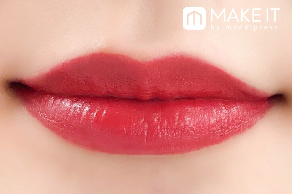 LAURA MERCIER／ルージュ エッセンシャル シルキー クリーム リップスティック／28 使用 (C)メイクイット