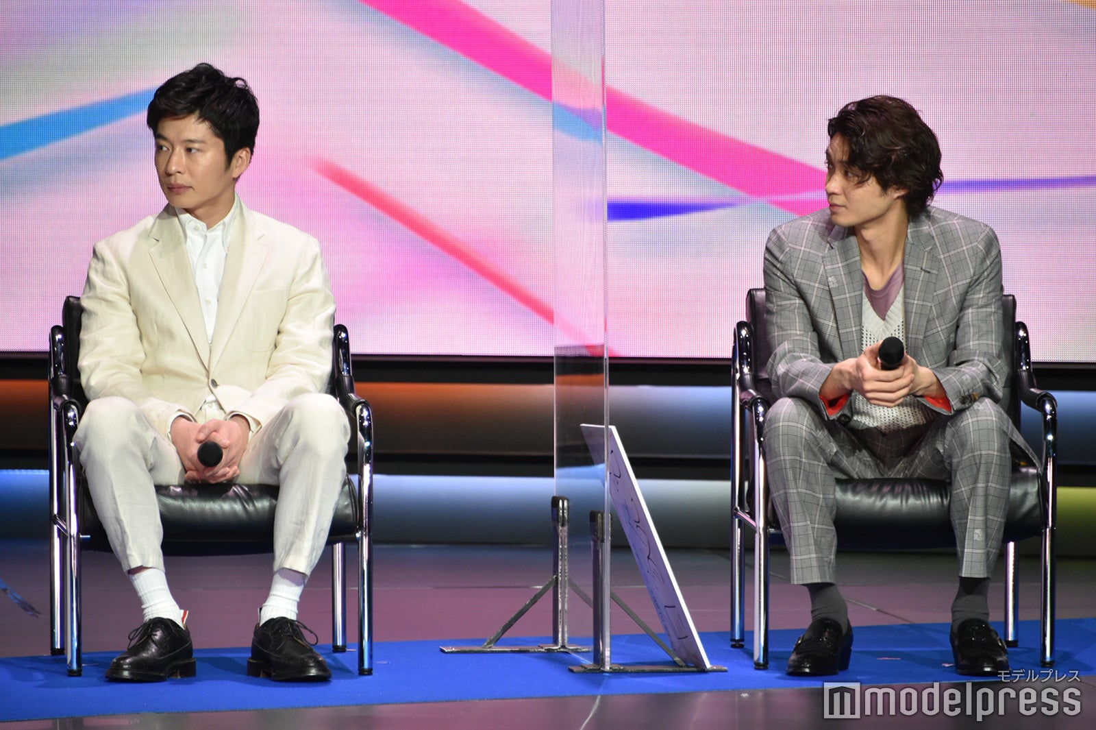 田中圭、磯村勇斗（C）モデルプレス