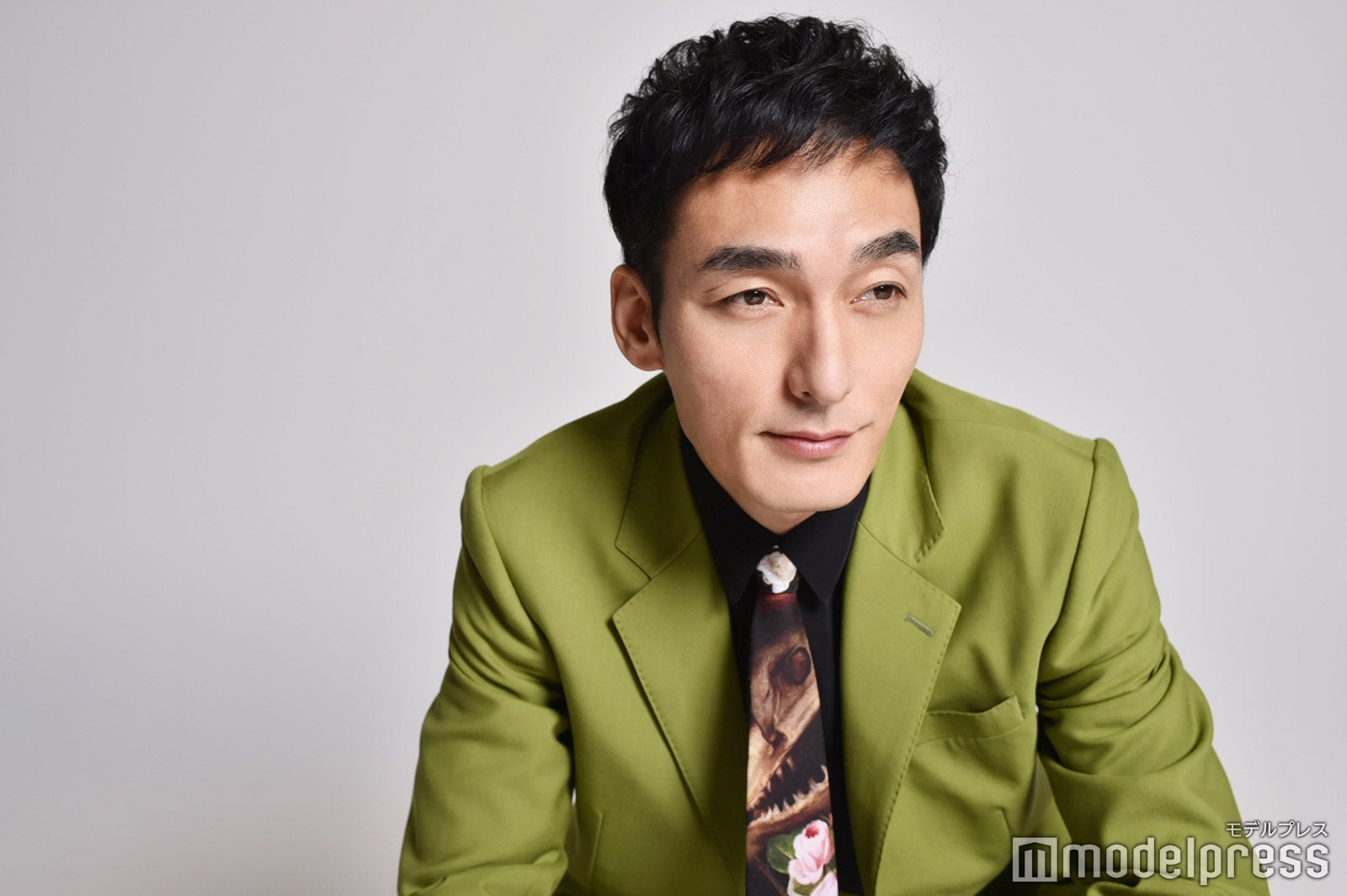 jaS44a-20ahvSZ9L7thrtwCmd_LSPe6iF0ITa1HV