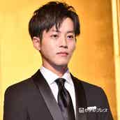 菅田将暉 松坂桃李へ やっぱりうちの先輩かっこいい 第31回日刊スポーツ映画大賞 モデルプレス 菅田将暉 松坂桃李へ やっぱりうちの先輩かっこいい 第31回日刊スポーツ映画大賞 モデルプレス