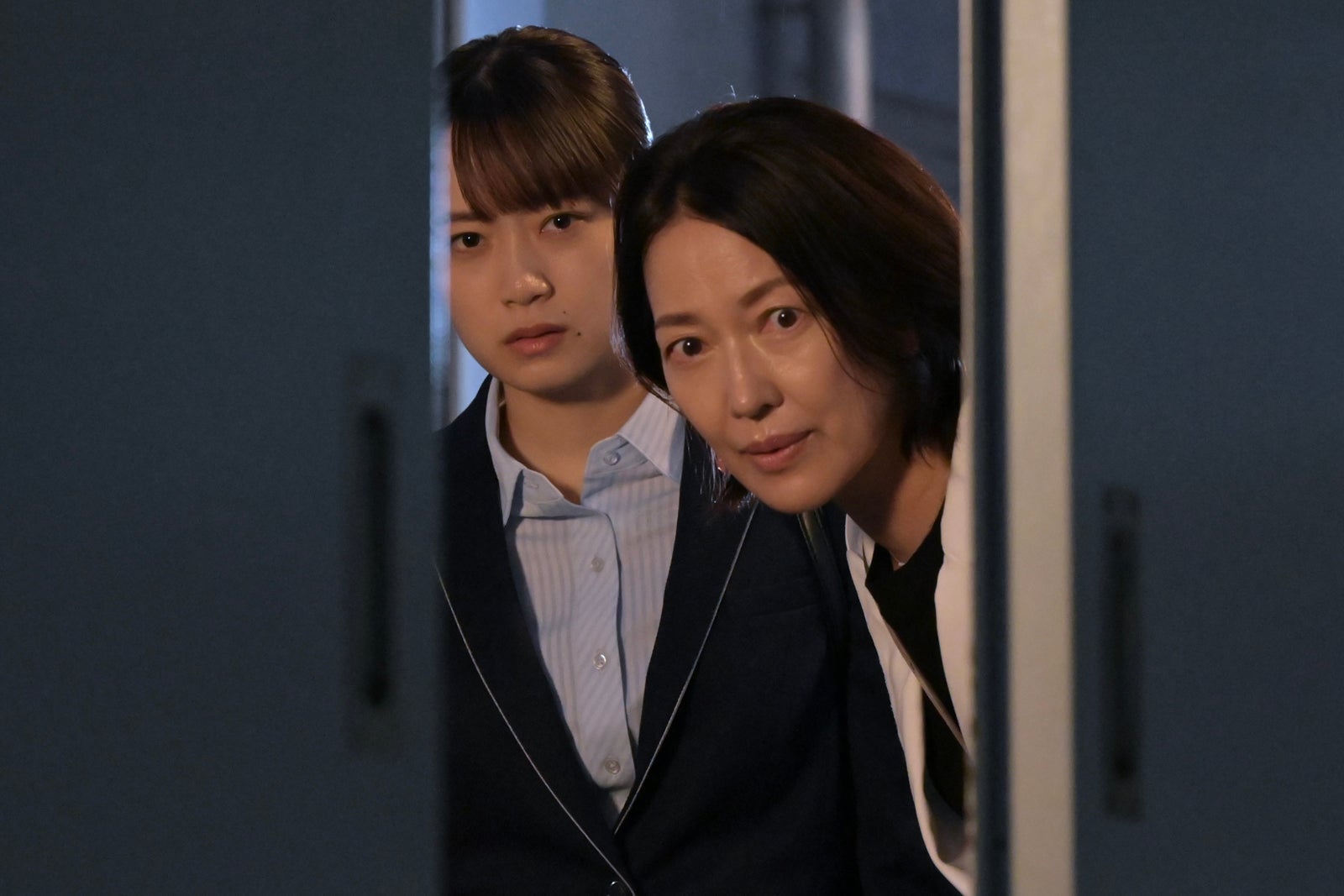 深川麻衣、羽田美智子（C）テレビ朝日