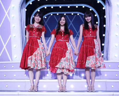 乃木坂46井上和・遠藤さくら・賀喜遥香が笑顔で手繋ぎ「乃木坂46新聞」アザーカット公開